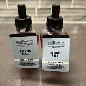 Bath & Body Works Evening Reset Wallflower Refills X2